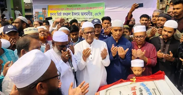 ভেঙে পড়া রাষ্ট্রীয় প্রতিষ্ঠান পুনর্গঠনে কাজ করছে নতুন সরকার