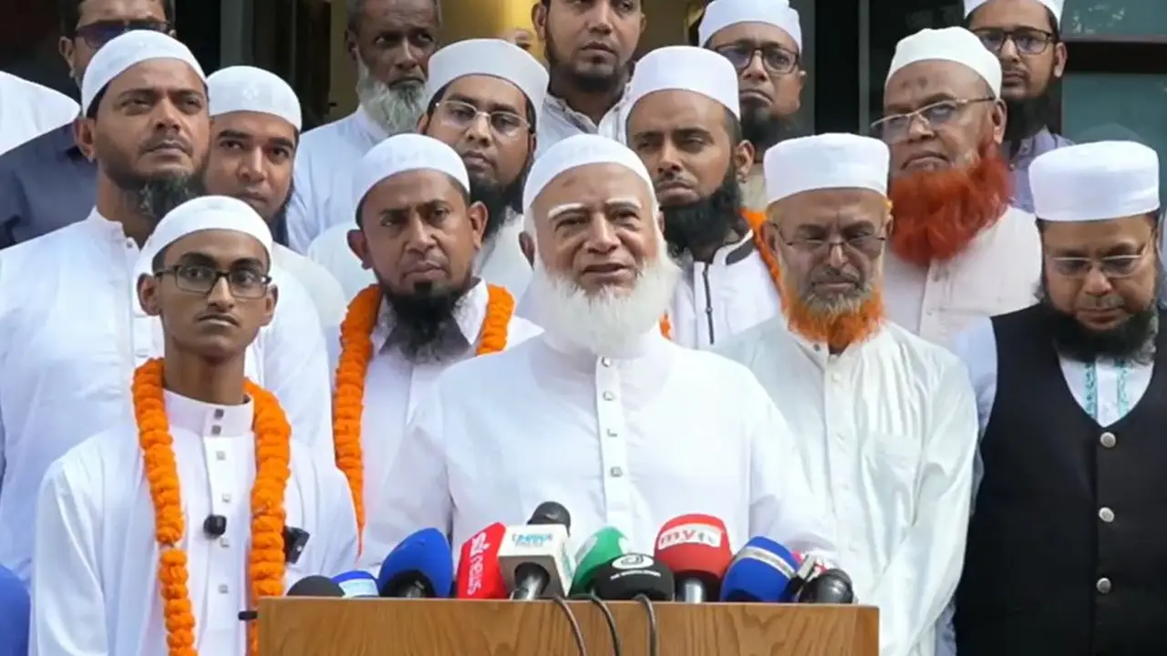 বিশ্বজয়ী হাফেজদের রাষ্ট্রীয় সম্মান দেওয়ার দাবি শফিকুর রহমানের