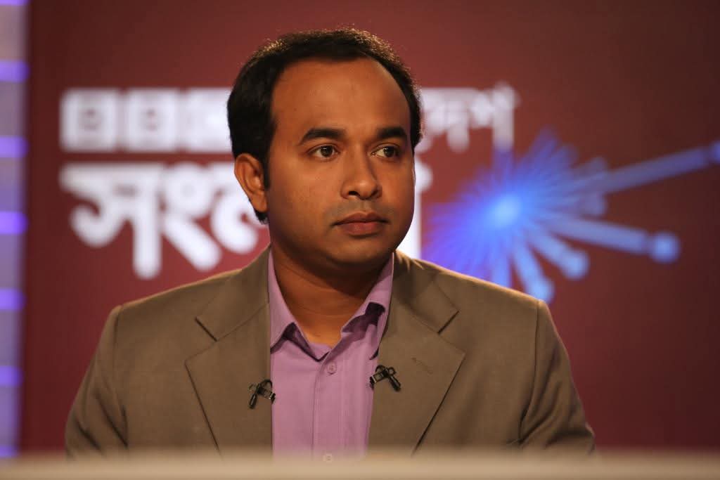 আকবর হোসেন